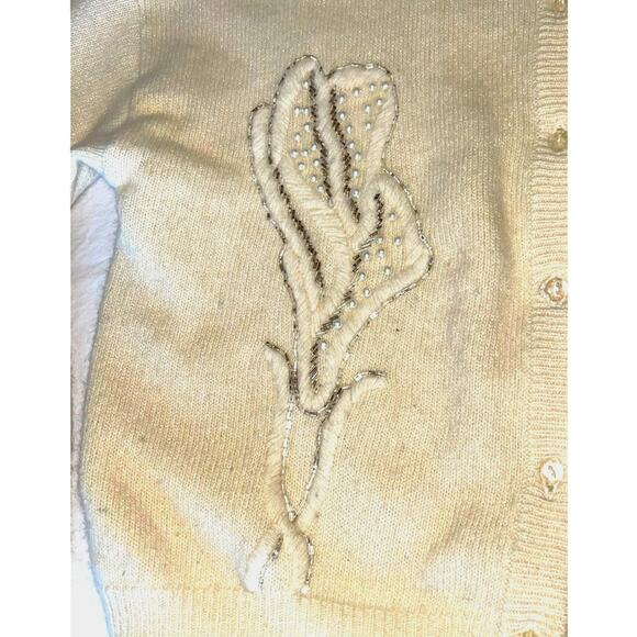 Vintage L'Eau Vive Cream Embellished Cardigan Sweater size Small - Picture 2 of 10